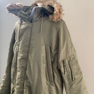 Mossimo Hooded Puffer Men’s Sz M